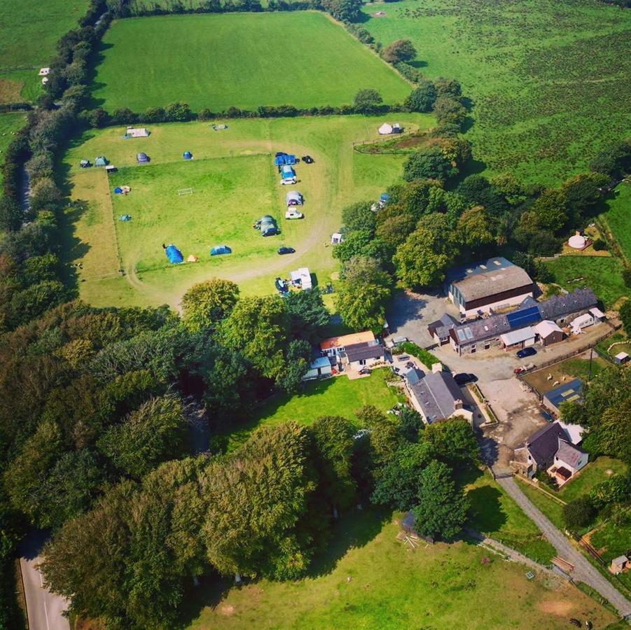 Luxury tent Bell Tent 1 Glyncoch Isaf Farm